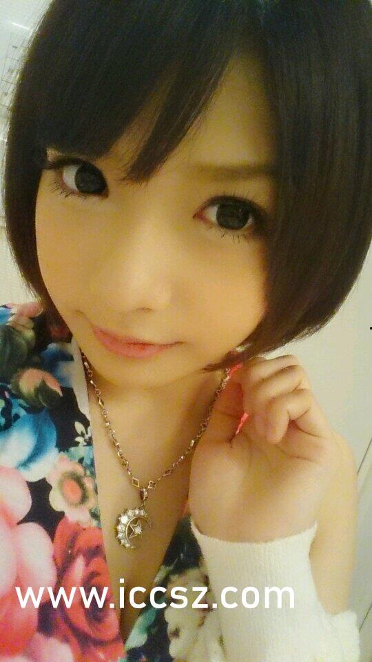 抖音爆料吃瓜观看在线 明星美女,明星美生花，揭秘娱乐圈幕后故事